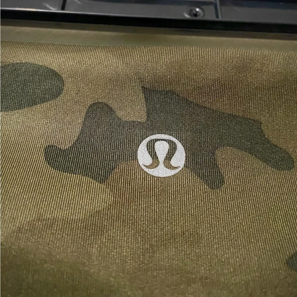 Lululemon Wunder Under Crop *Full-On Luxtreme - Picture 6 of 7